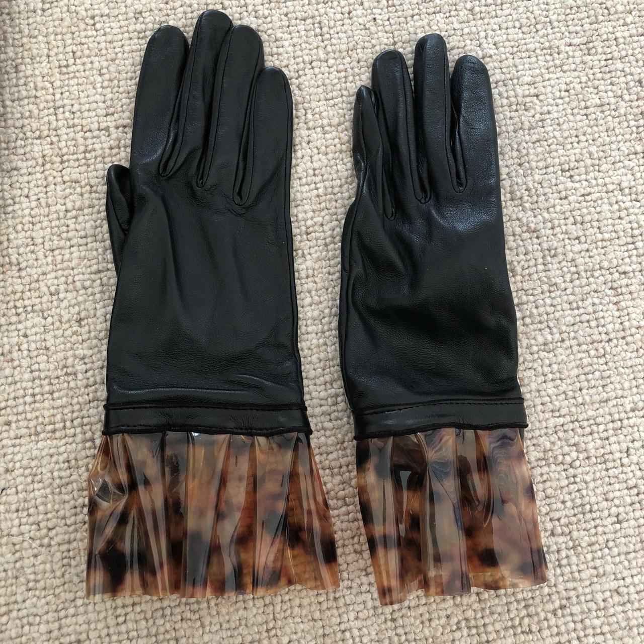 Wanda nylon x agnelle gloves , Size 7