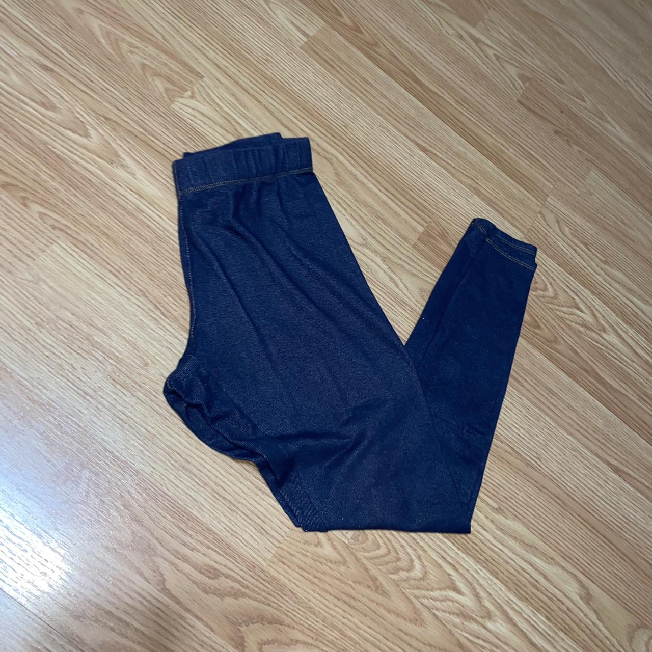 Leggings that look like jeans Super comfy!... Depop