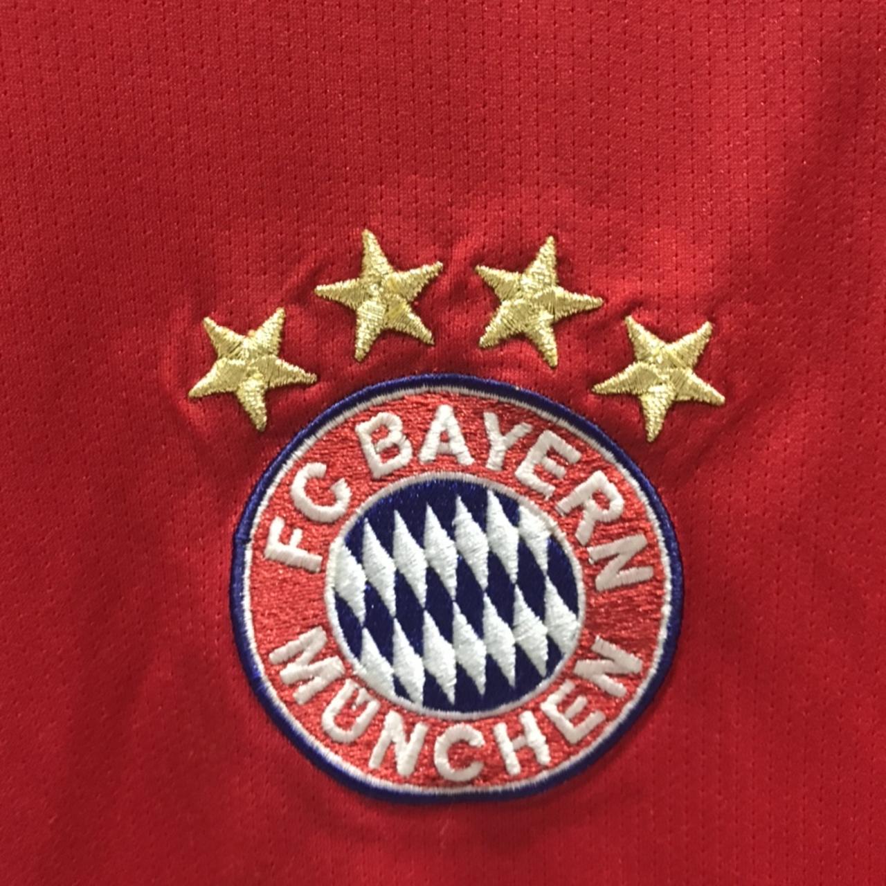 Bayern Munich 2015-16 Home Shirt . Excellent Condition - Depop