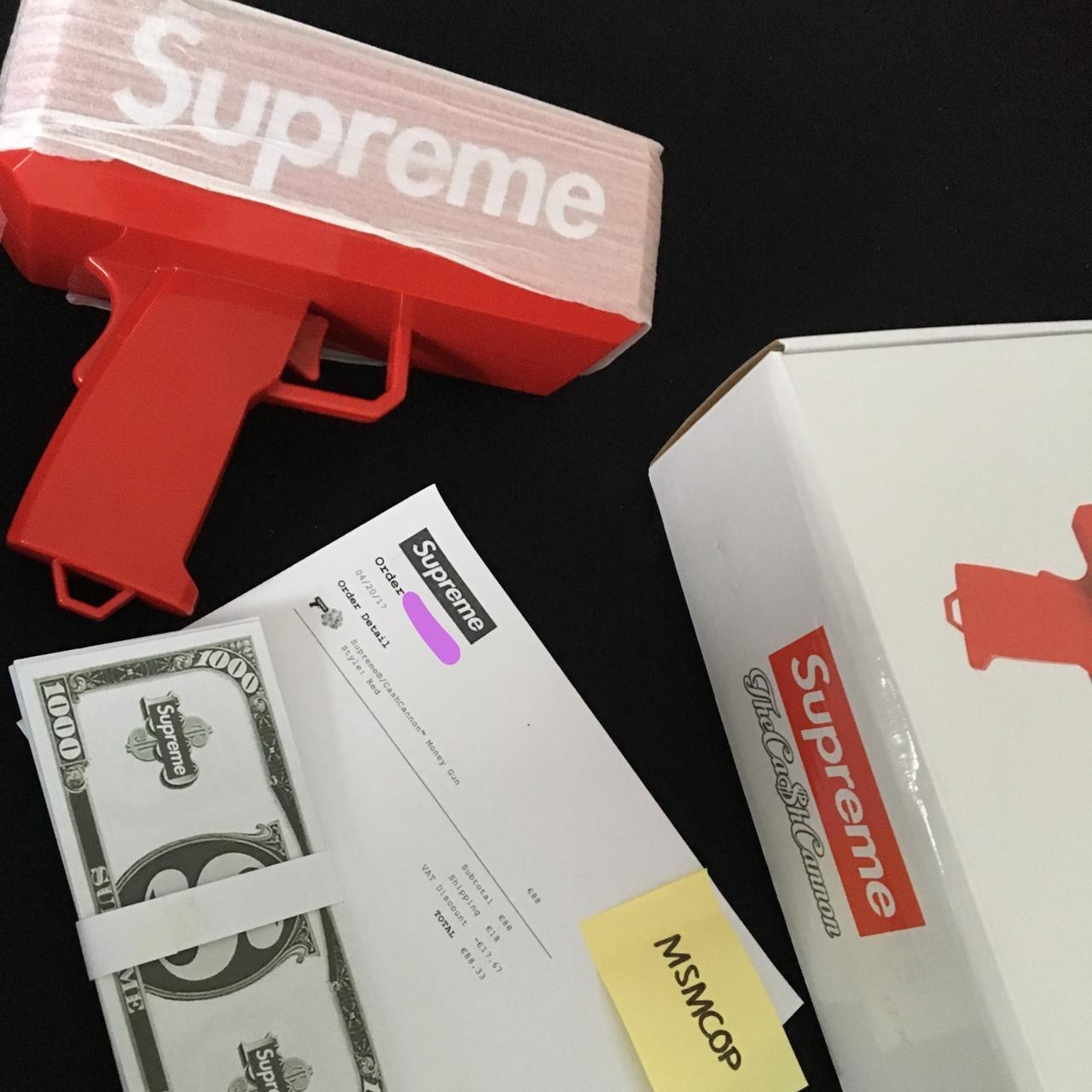 Pistola spara soldi cannone gun Supreme . #supreme - Depop