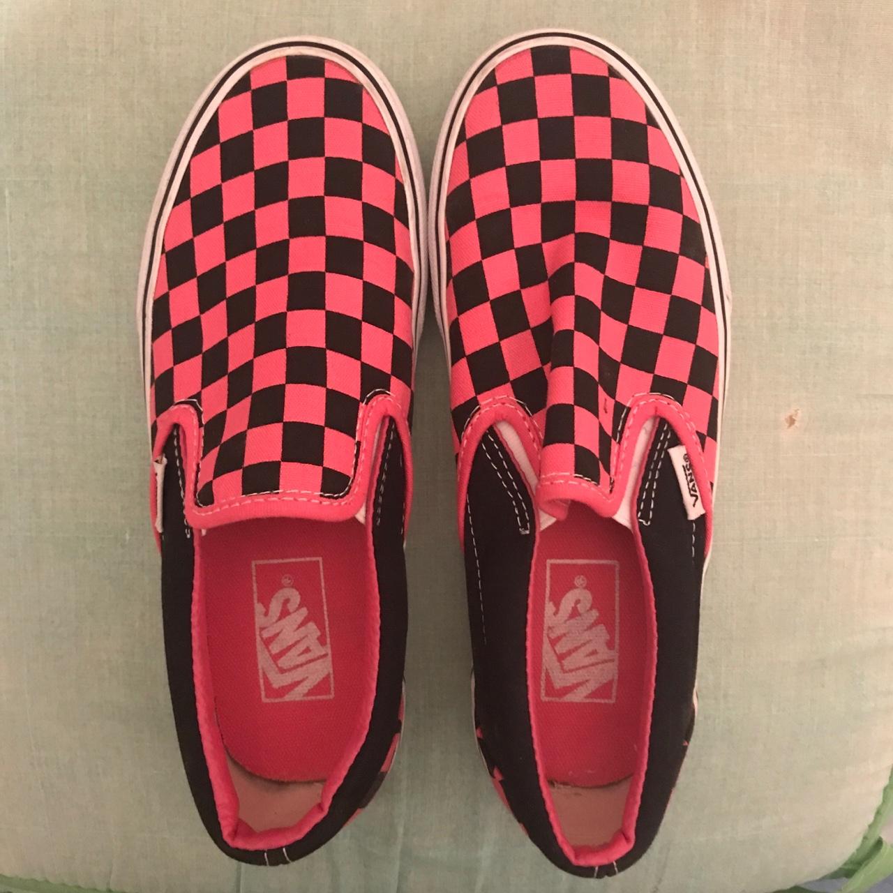 Vans nere store e fucsia