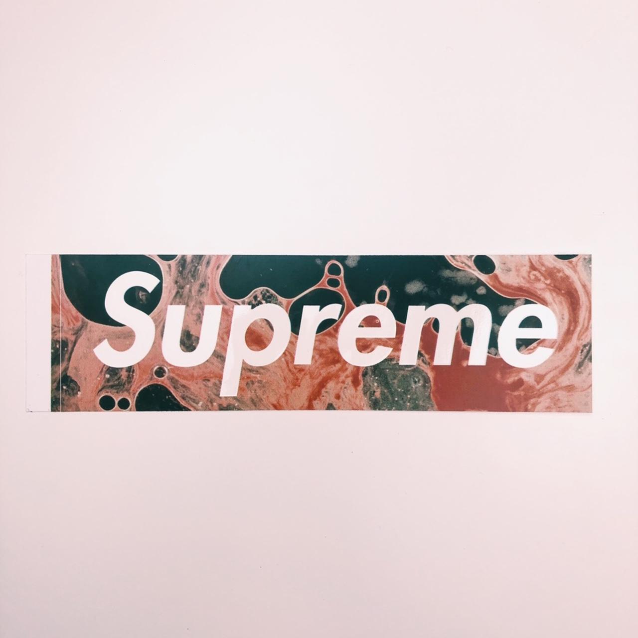 Supreme hotsell ss19 sticker