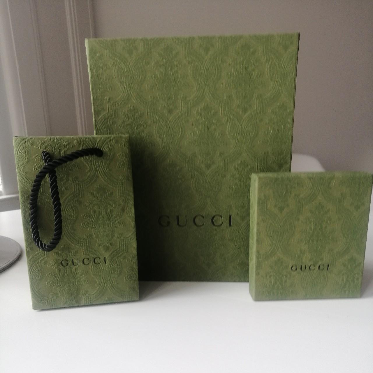 gucci-packaging-small-gift-bag-gucci-disney-box-depop