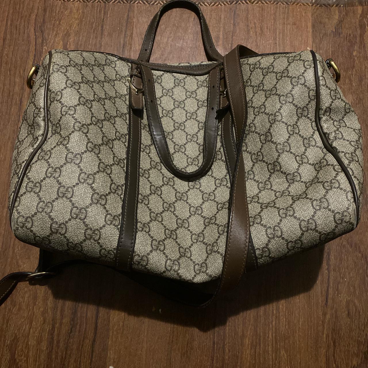 Gucci bag with crossbody strap. Wear on handles but... - Depop