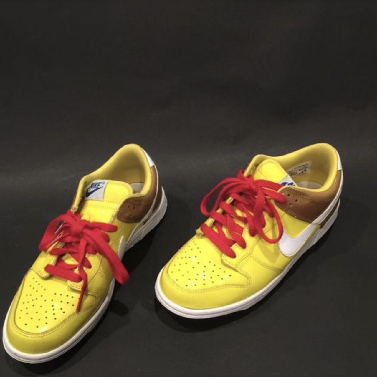 dunk low spongebob
