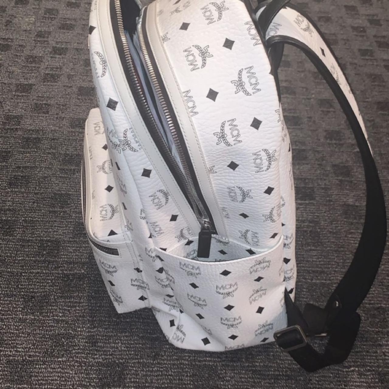 White mcm outlet backpack