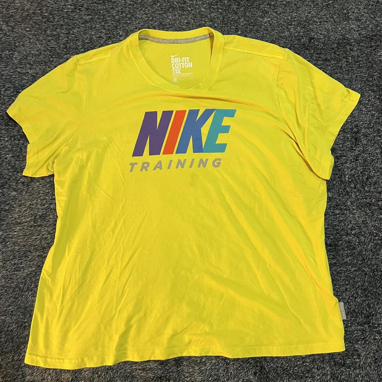 Nike Men's Yellow and Blue T-shirt | Depop