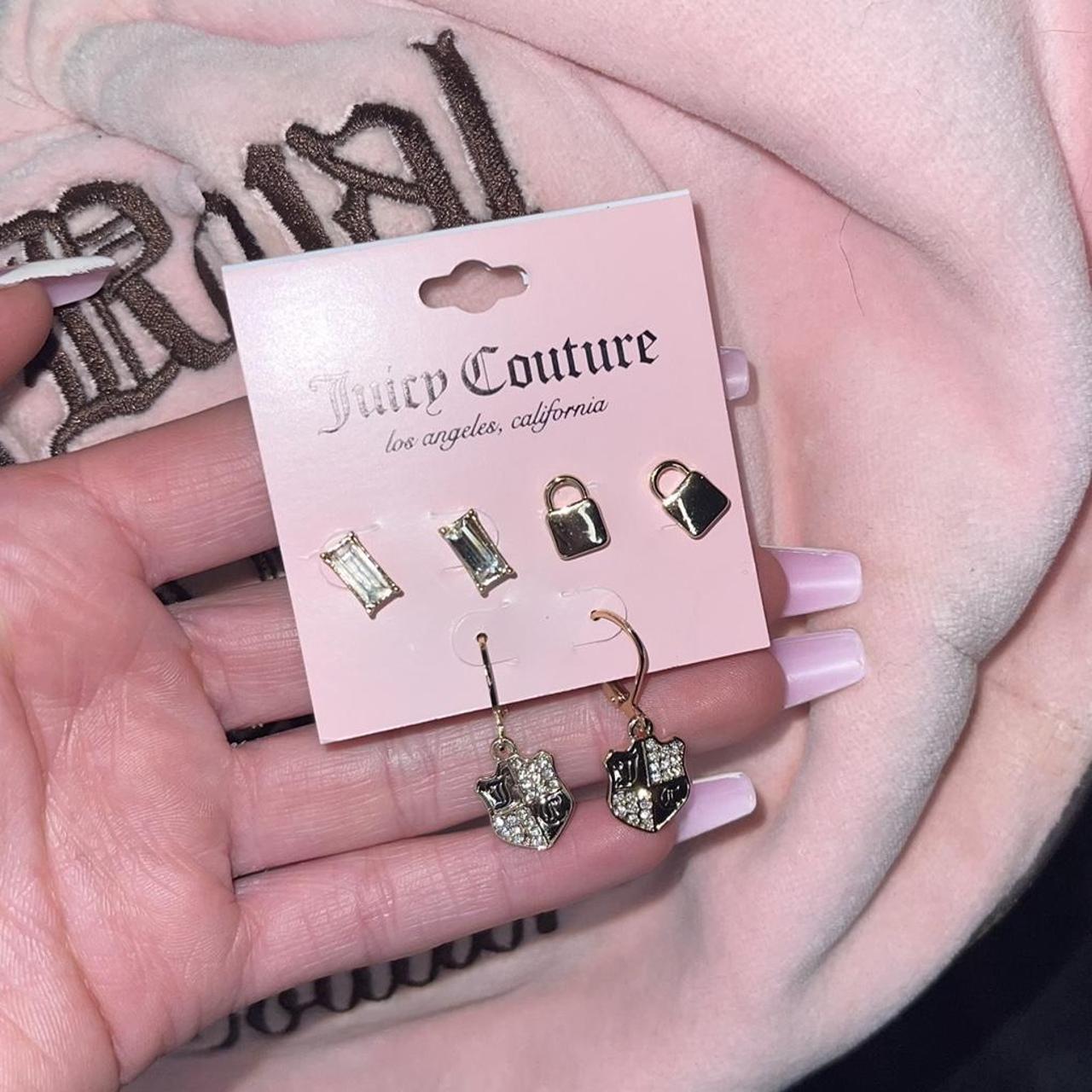 🎀Juicy couture necklace + earring set🎀 Gold juicy - Depop