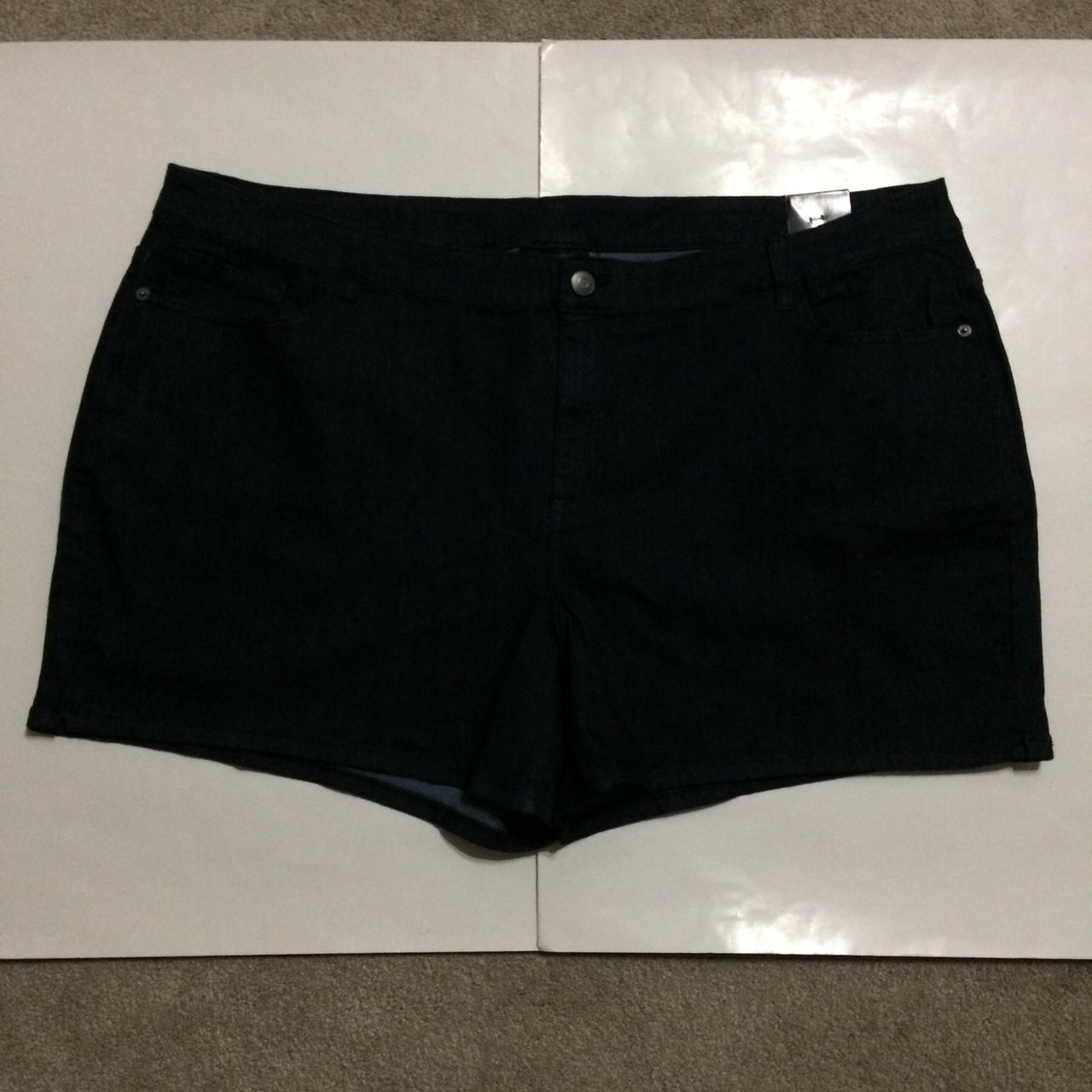 Lane Bryant Women's Navy and Blue Shorts | Depop