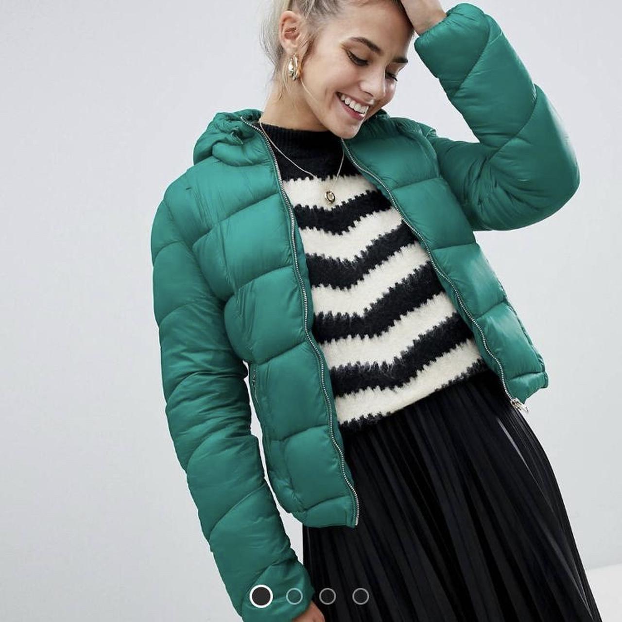 Bershka green puffer clearance jacket