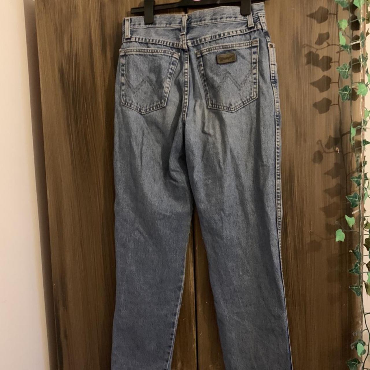 Wrangler mom jeans - Depop