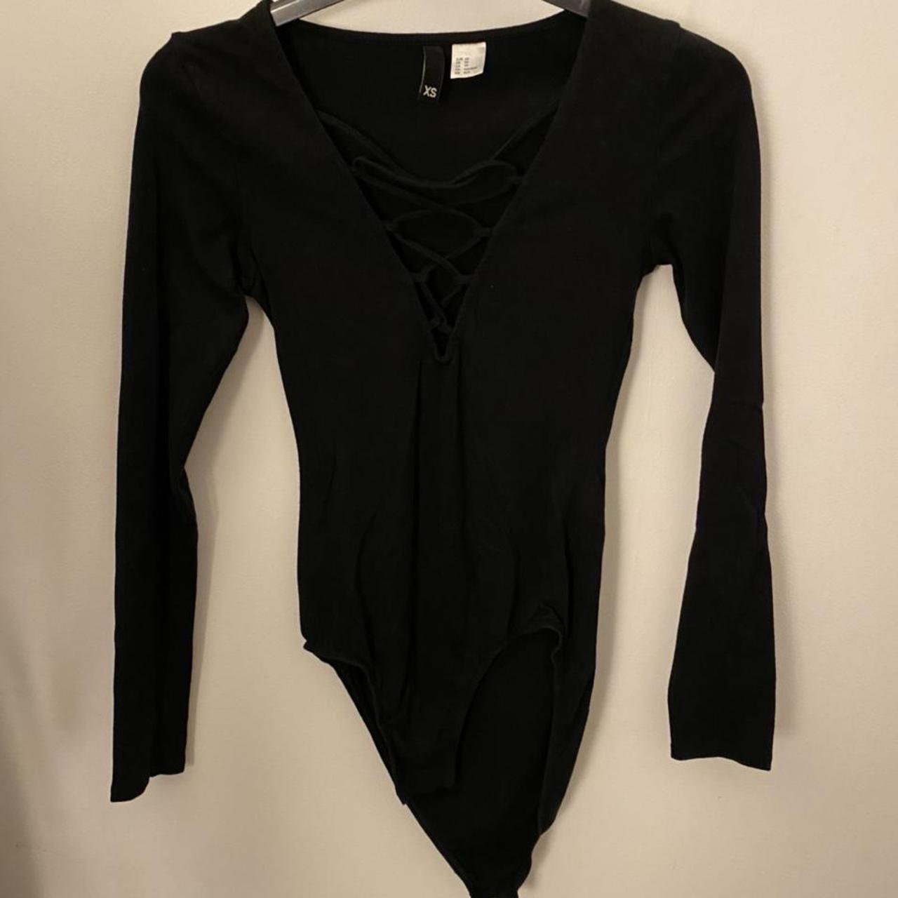 Black Lacey long sleeve bodysuit #h&m #bodysuit - Depop