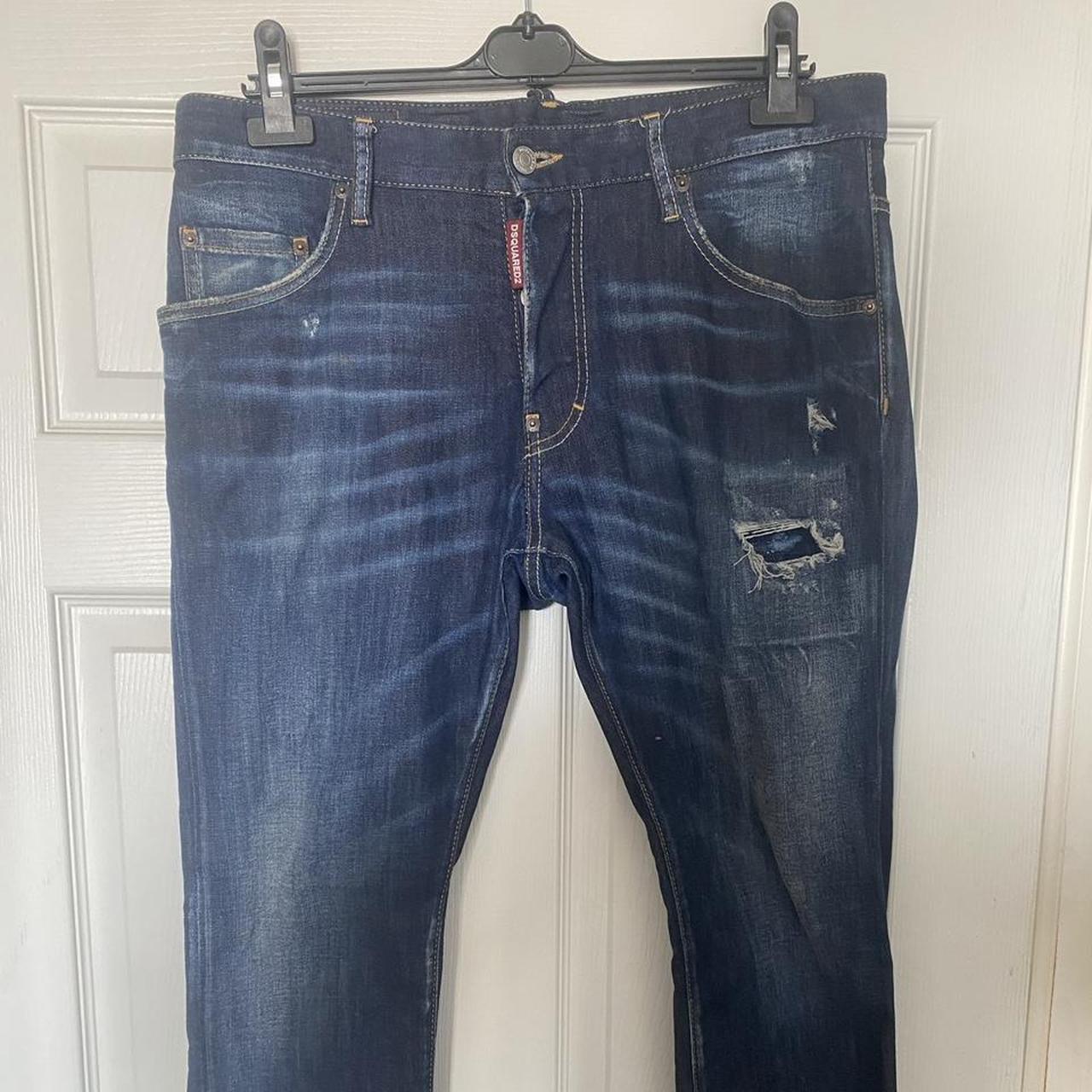 Dsquared jeans size L fit about a 32-34 inch waist.... - Depop