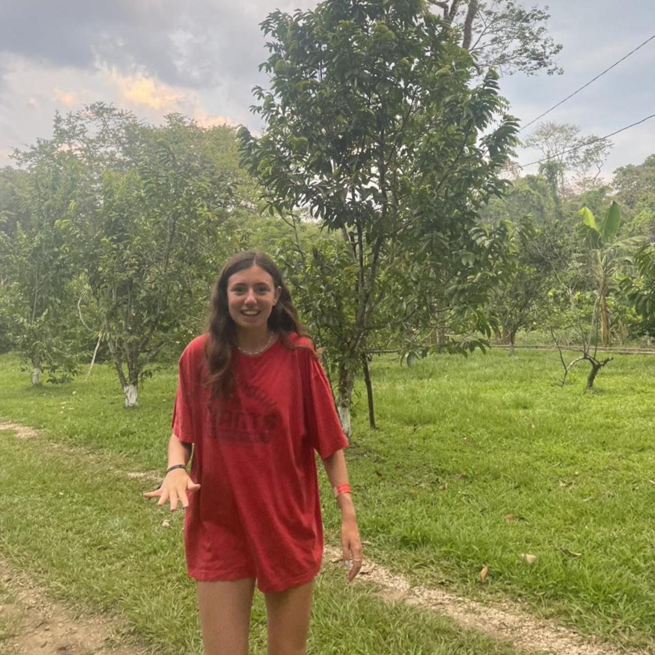 Oversized red Tshirt thrifted Depop