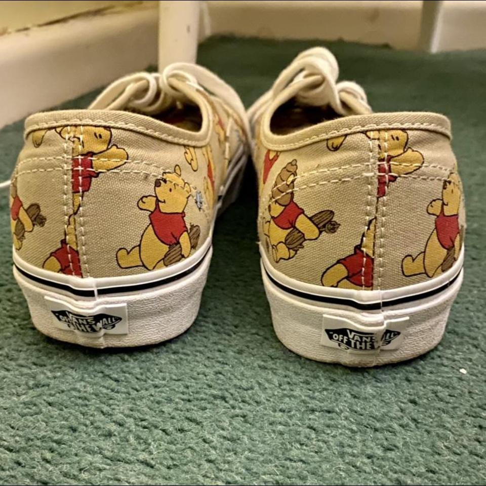 Disney vans winnie clearance the pooh size 7