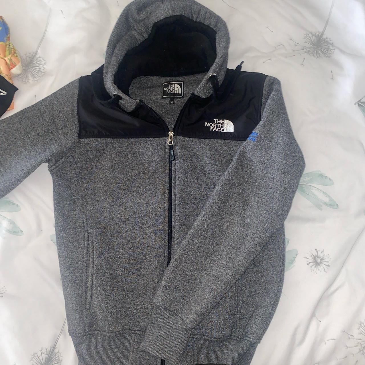 The North Face Women's Grey and Black Hoodie | Depop