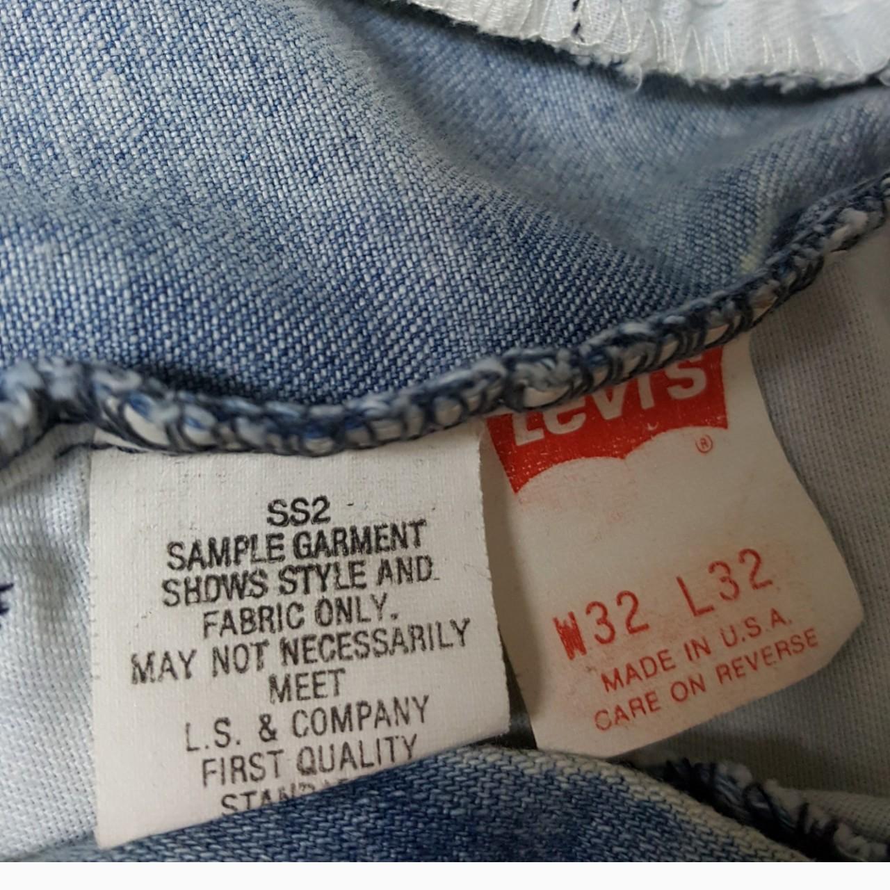 Levi's Women's Blue Jeans | Depop