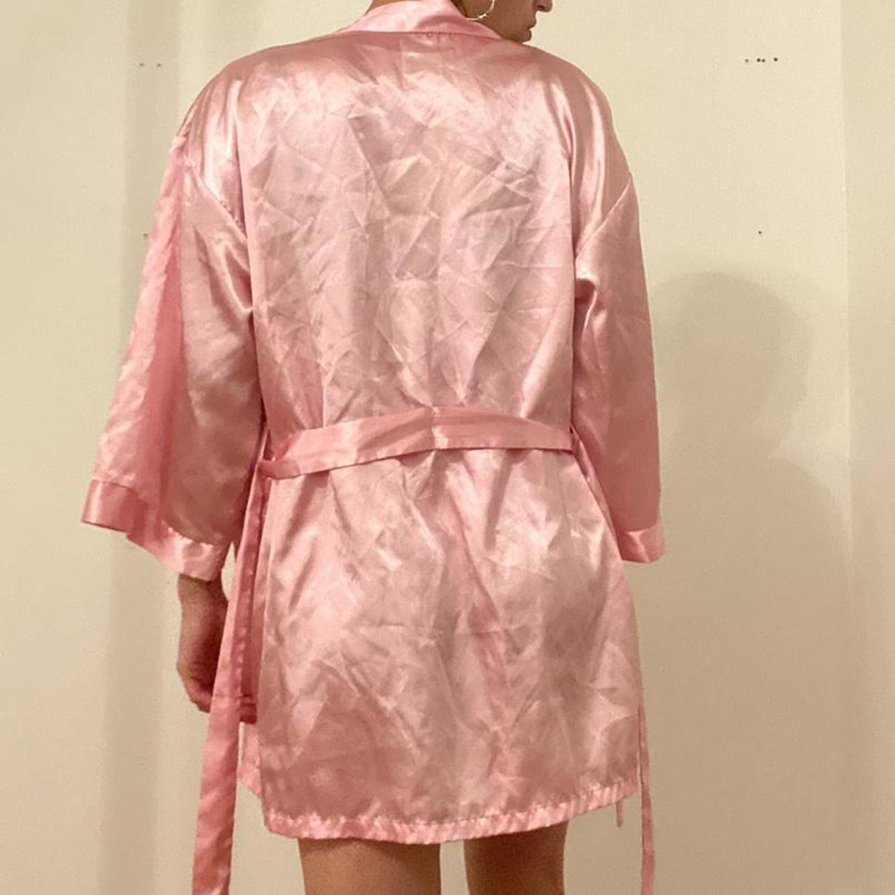 Pink satin robe with waist tie 🎀 this material is... - Depop