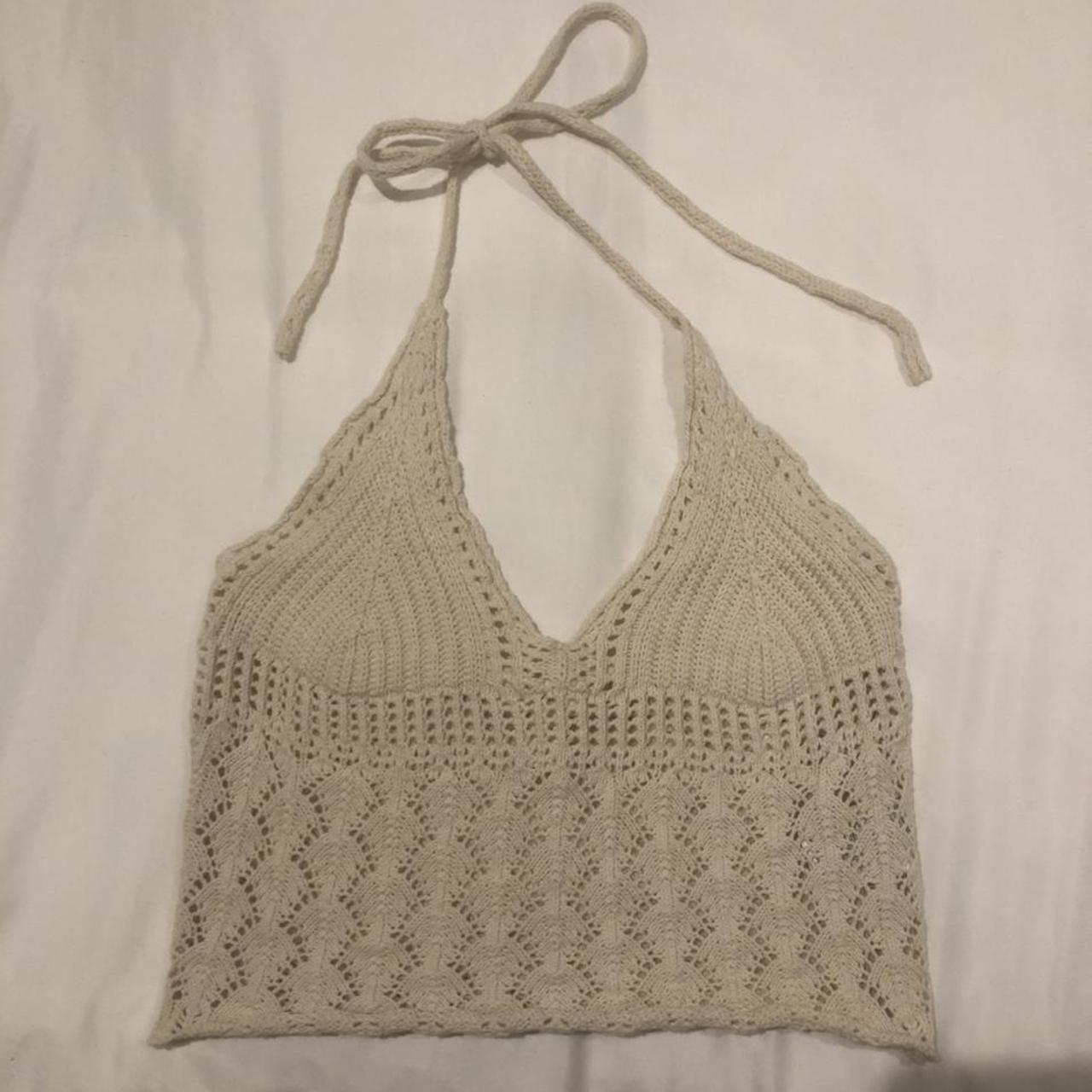 H&M Women's Crop-top | Depop