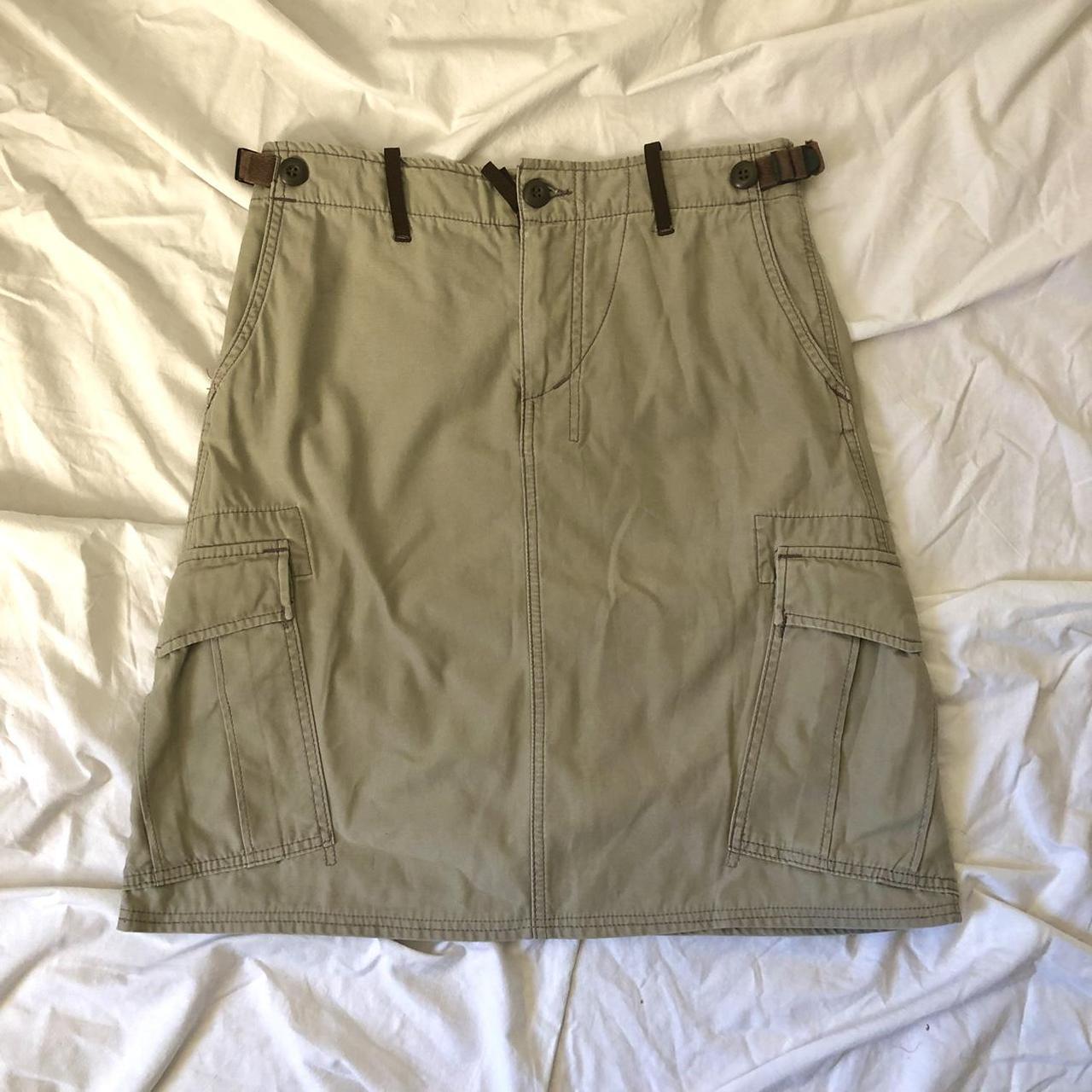 beautiful 90s utility khaki cargo midi skirt ... - Depop