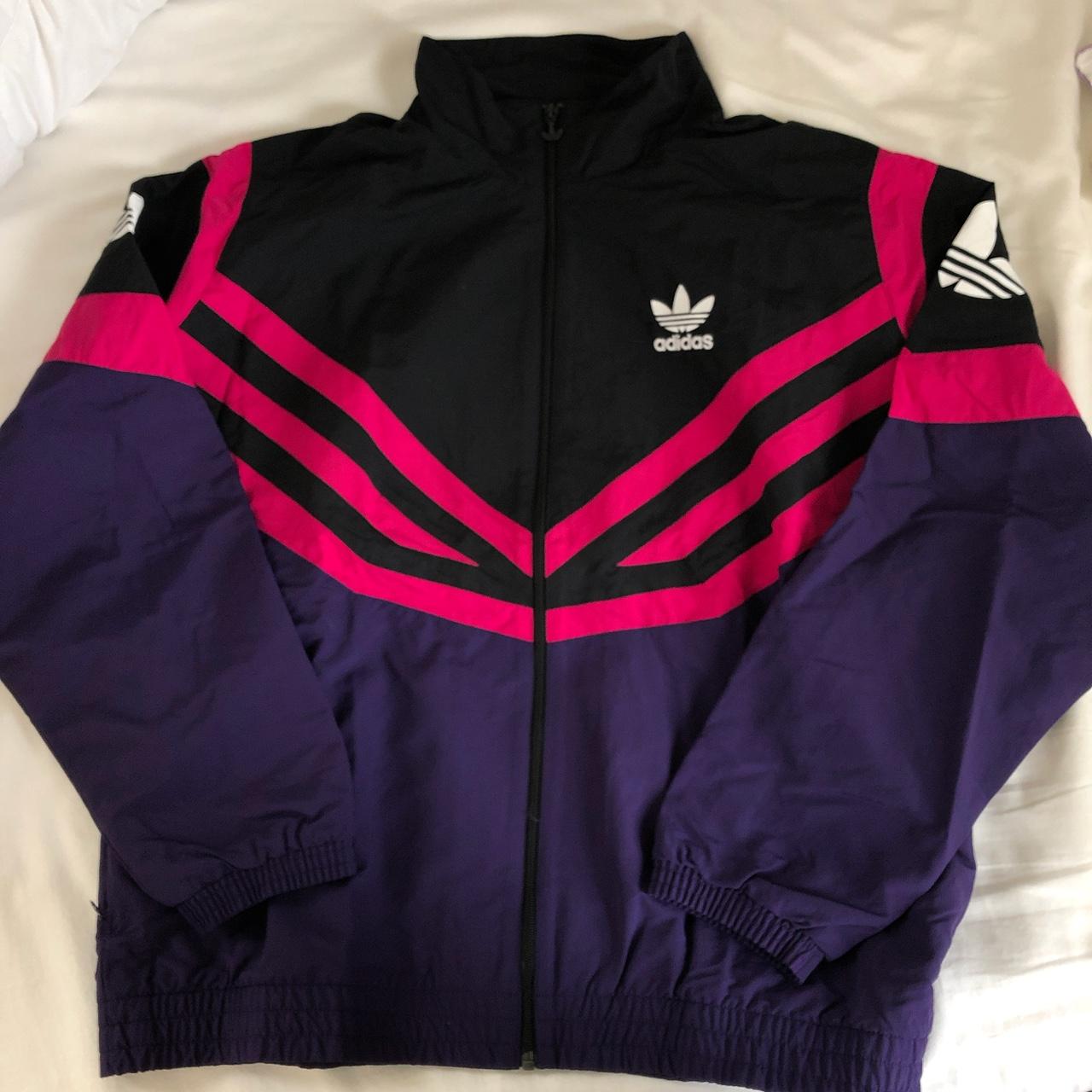 item listed by kaiheatherington23