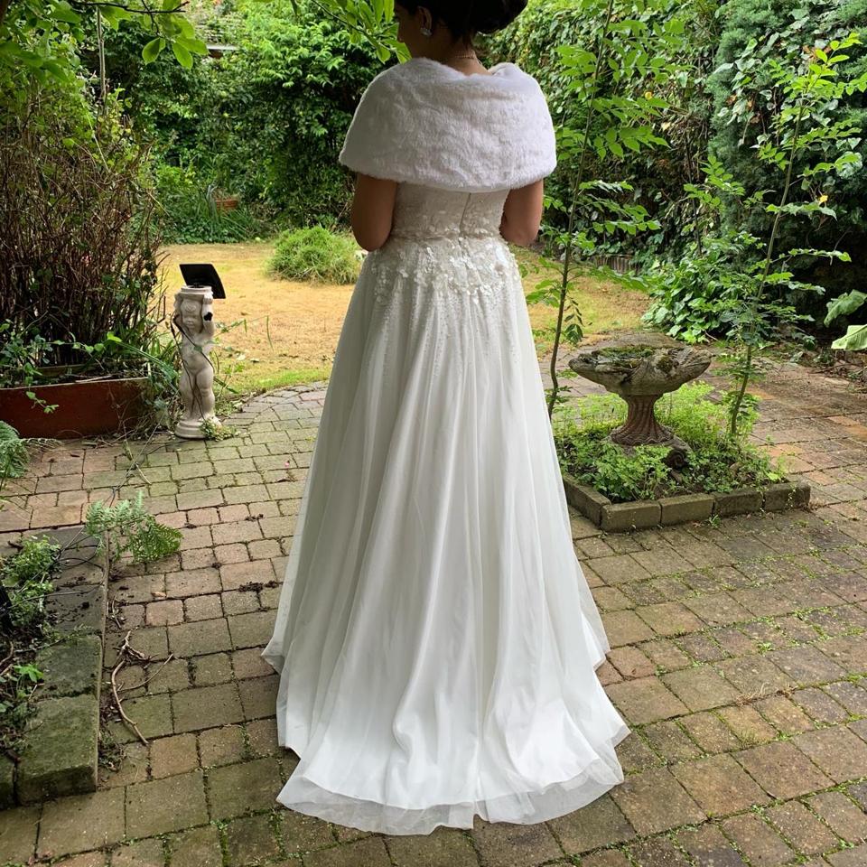 Debenhams Bridal: Savannah Miller Wedding Dresses