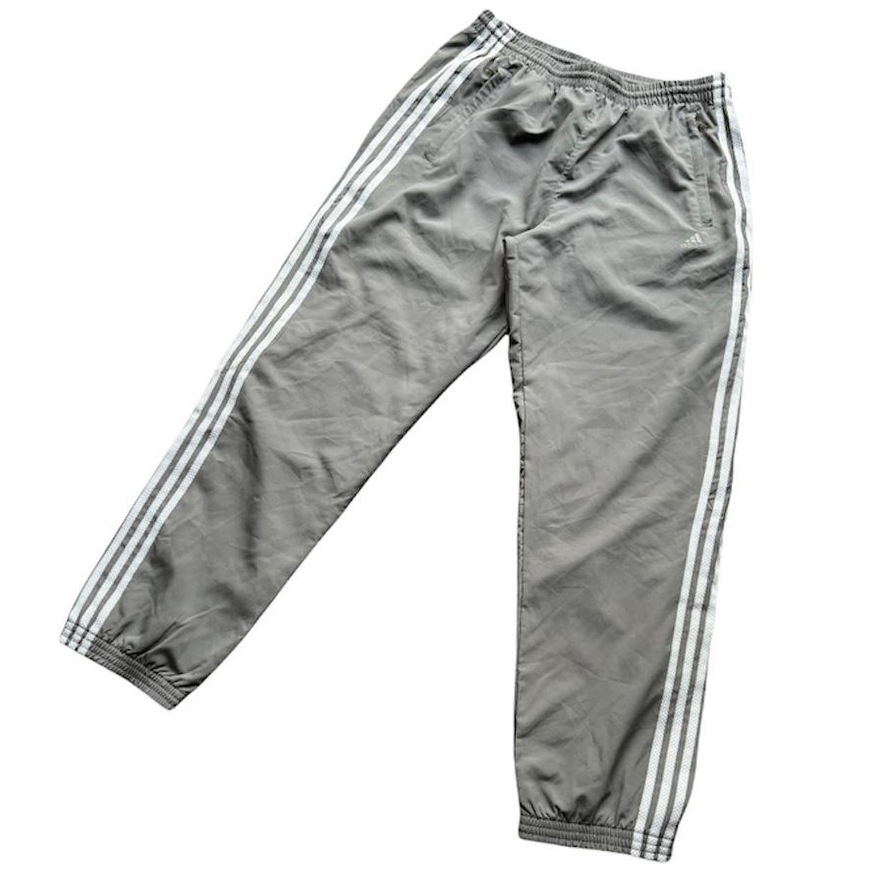 lightweight tracksuit bottoms