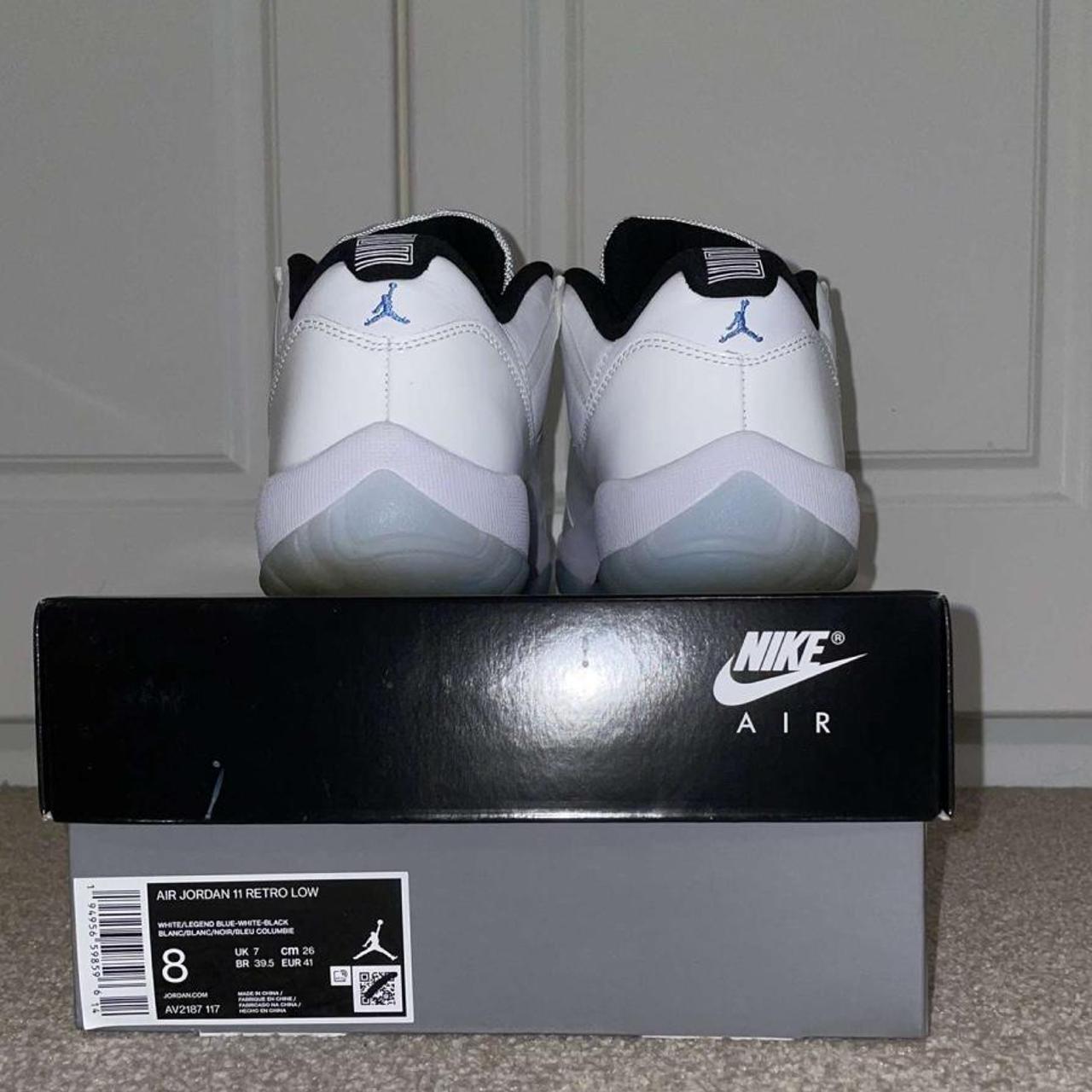 mens white and grey jordans
