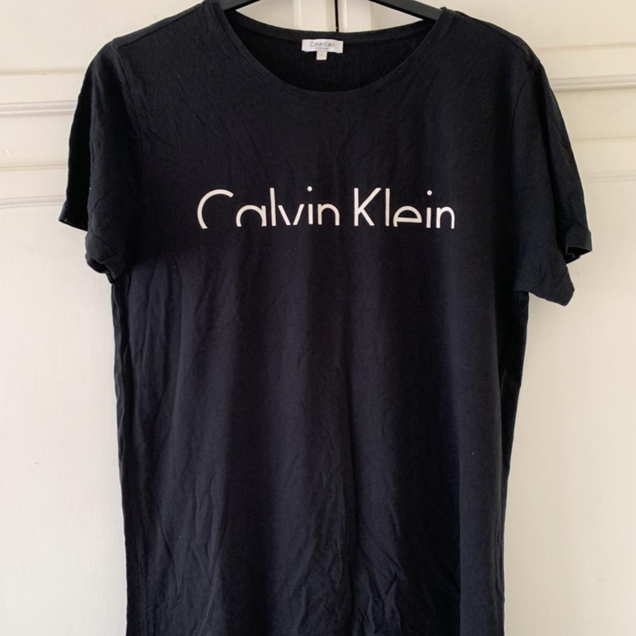 Calvin Klein Men's T-shirt | Depop