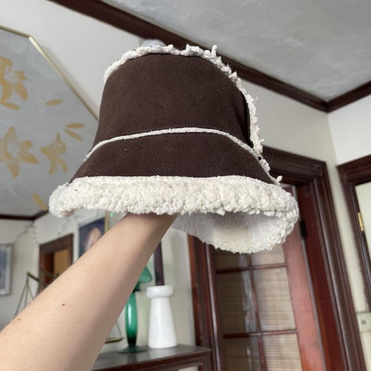 Eddie Bauer y2k brown fleece bucket hat. So cozy and... - Depop