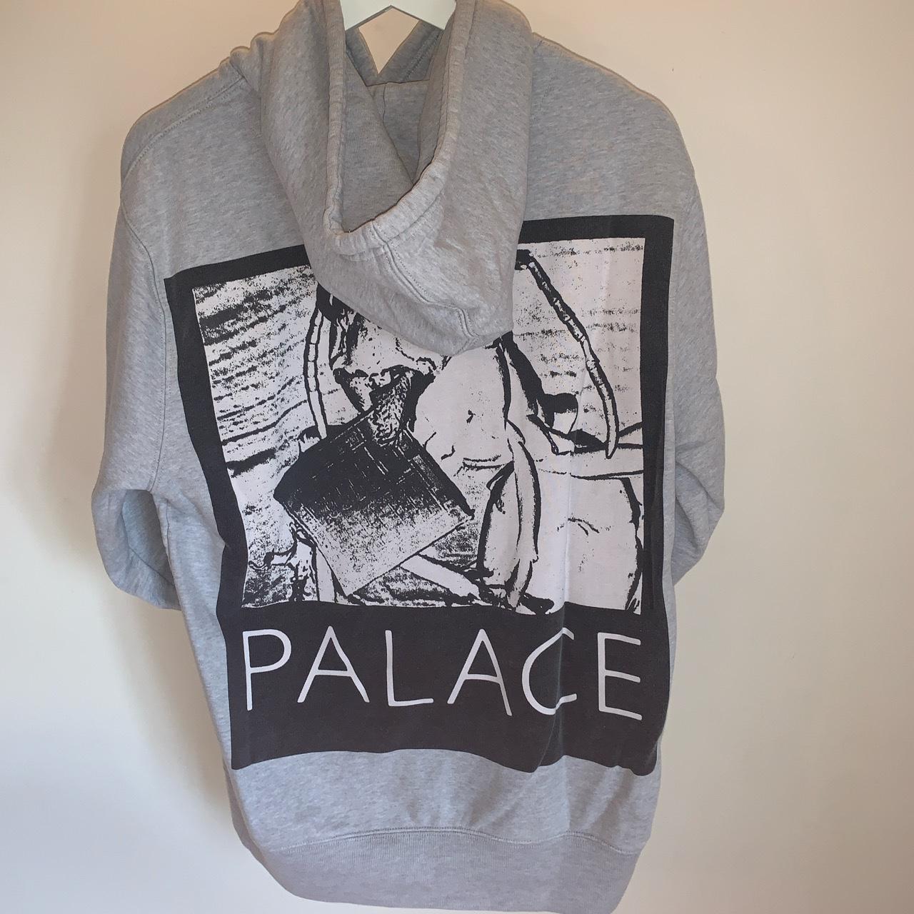 Palace chip hoodie hotsell