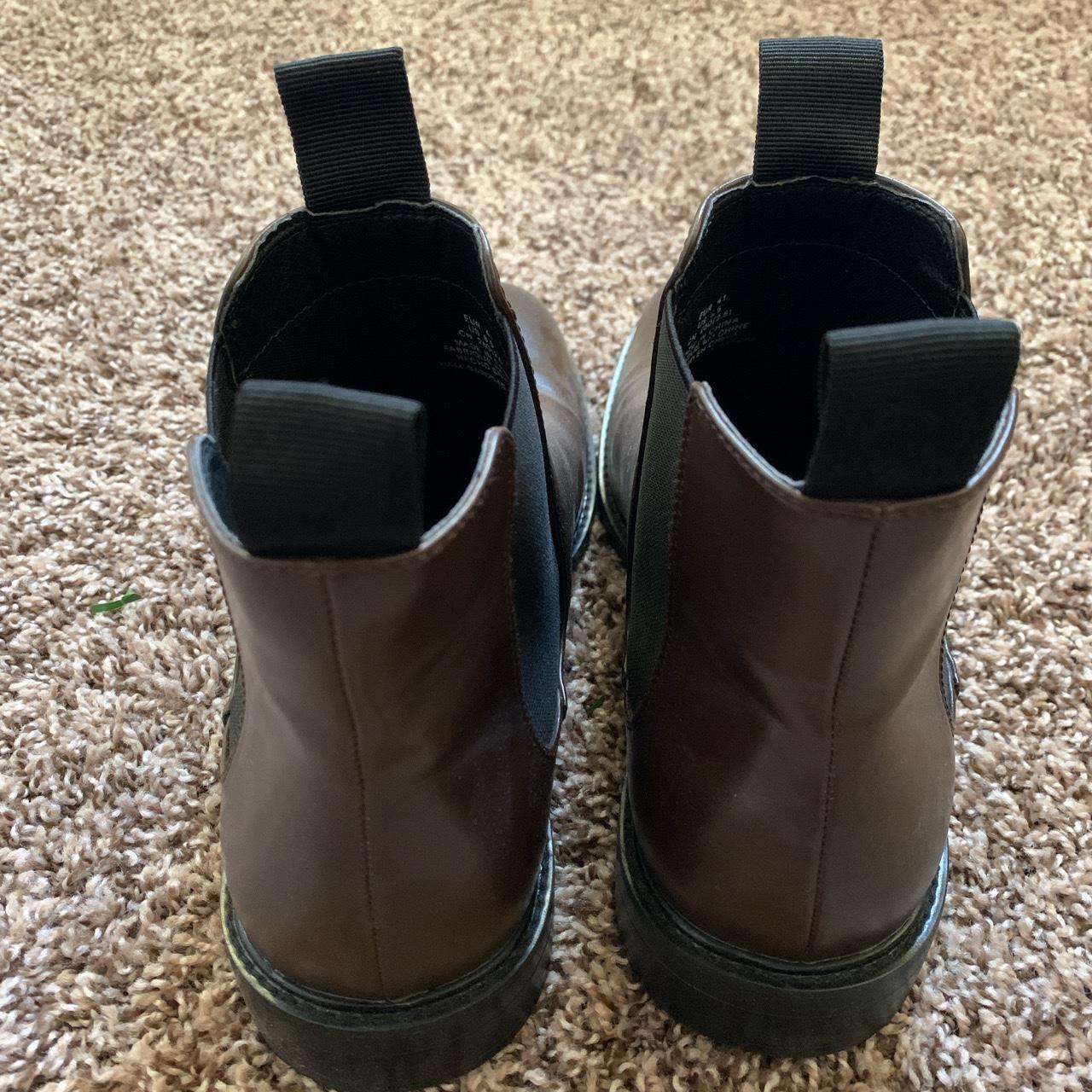 Dark brown Chelsea boots from H&M. These have some... - Depop