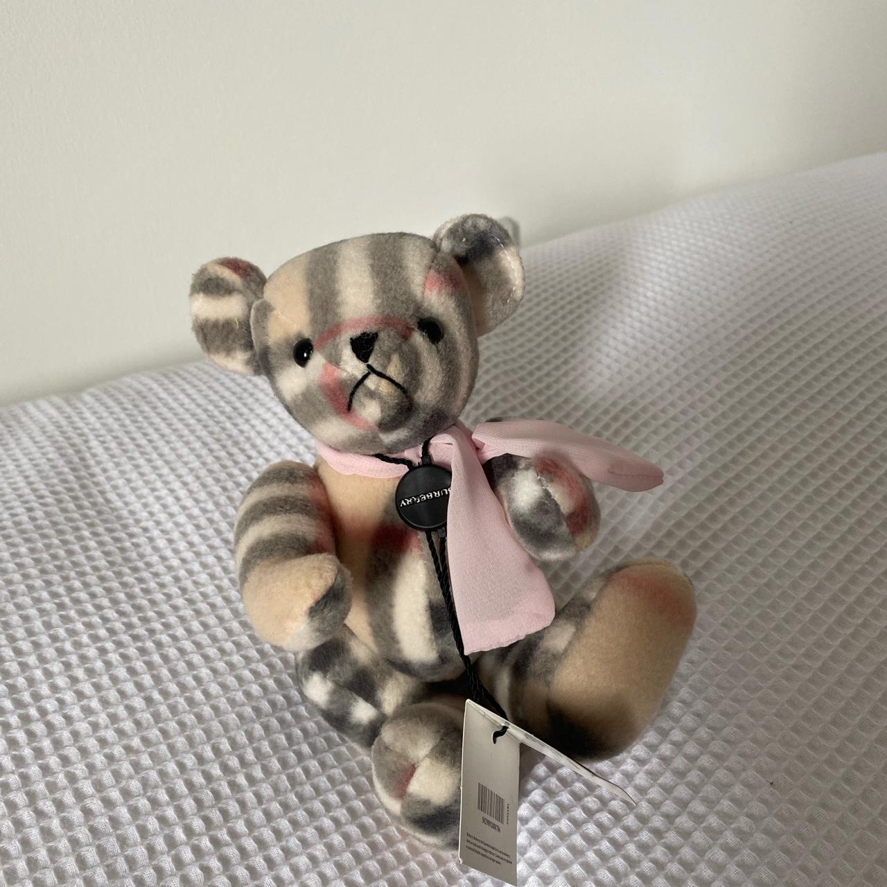 Burberry teddy cheap bear pink