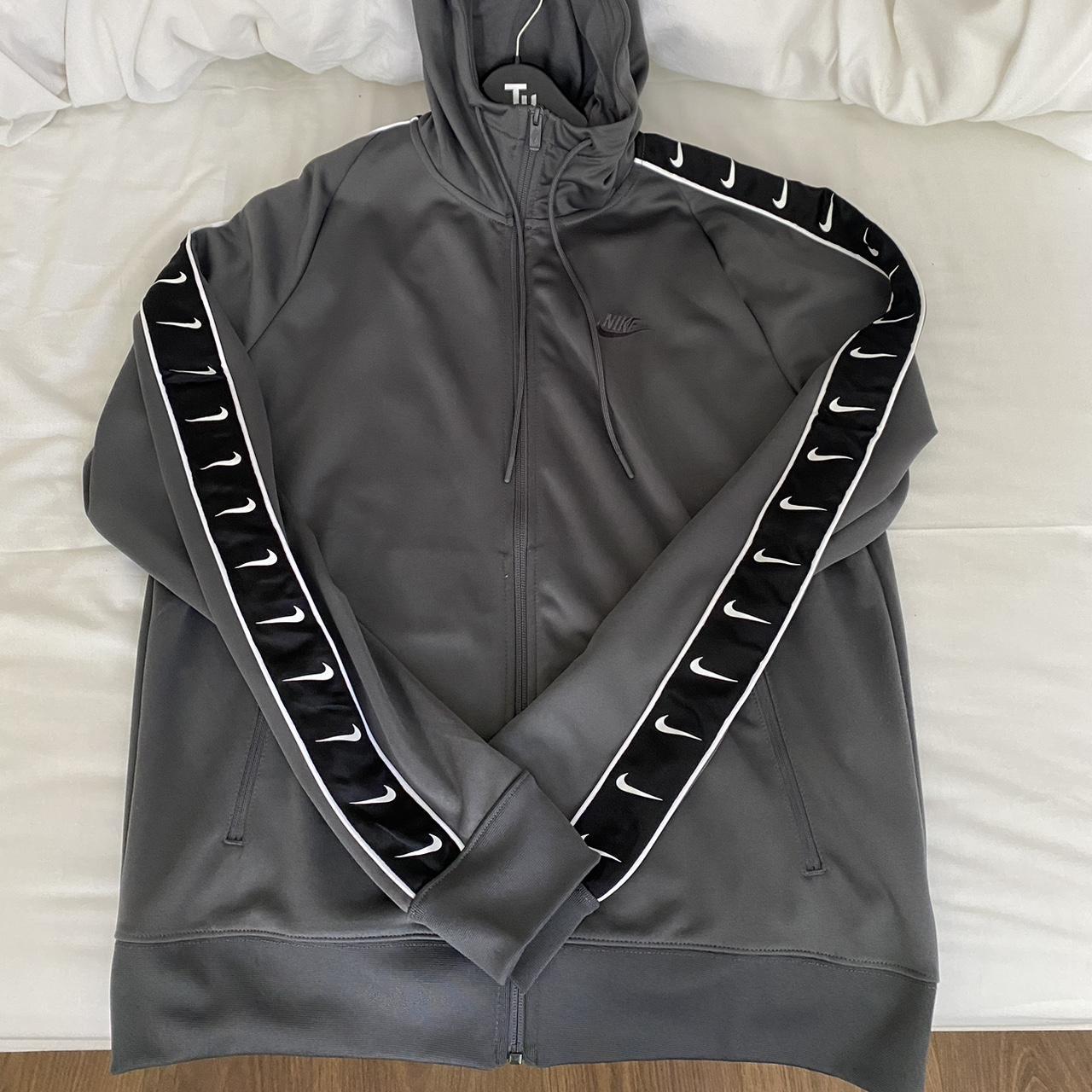 mens nike grey jacket