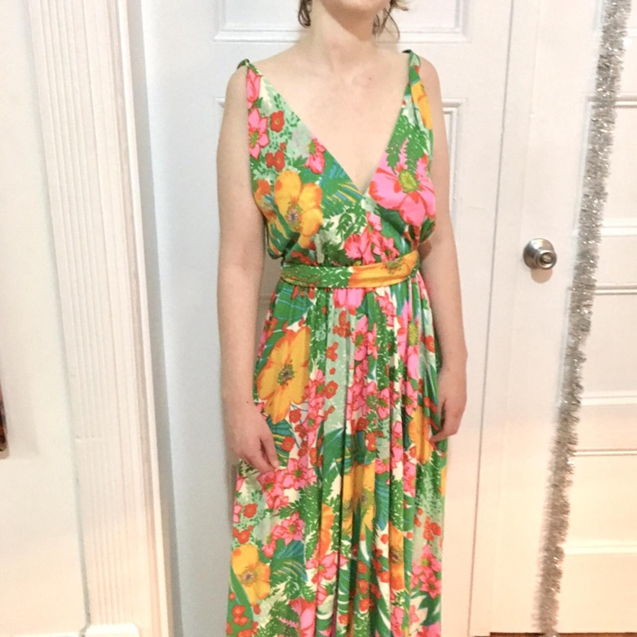 Gorgeous 80s vintage gown. ties in the back. Feels... - Depop