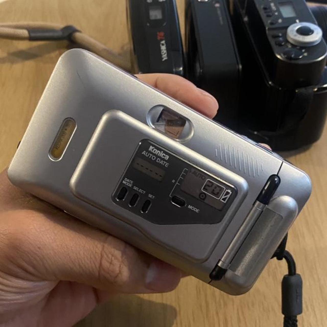 Konica Silver Cameras-and-accessories (2)