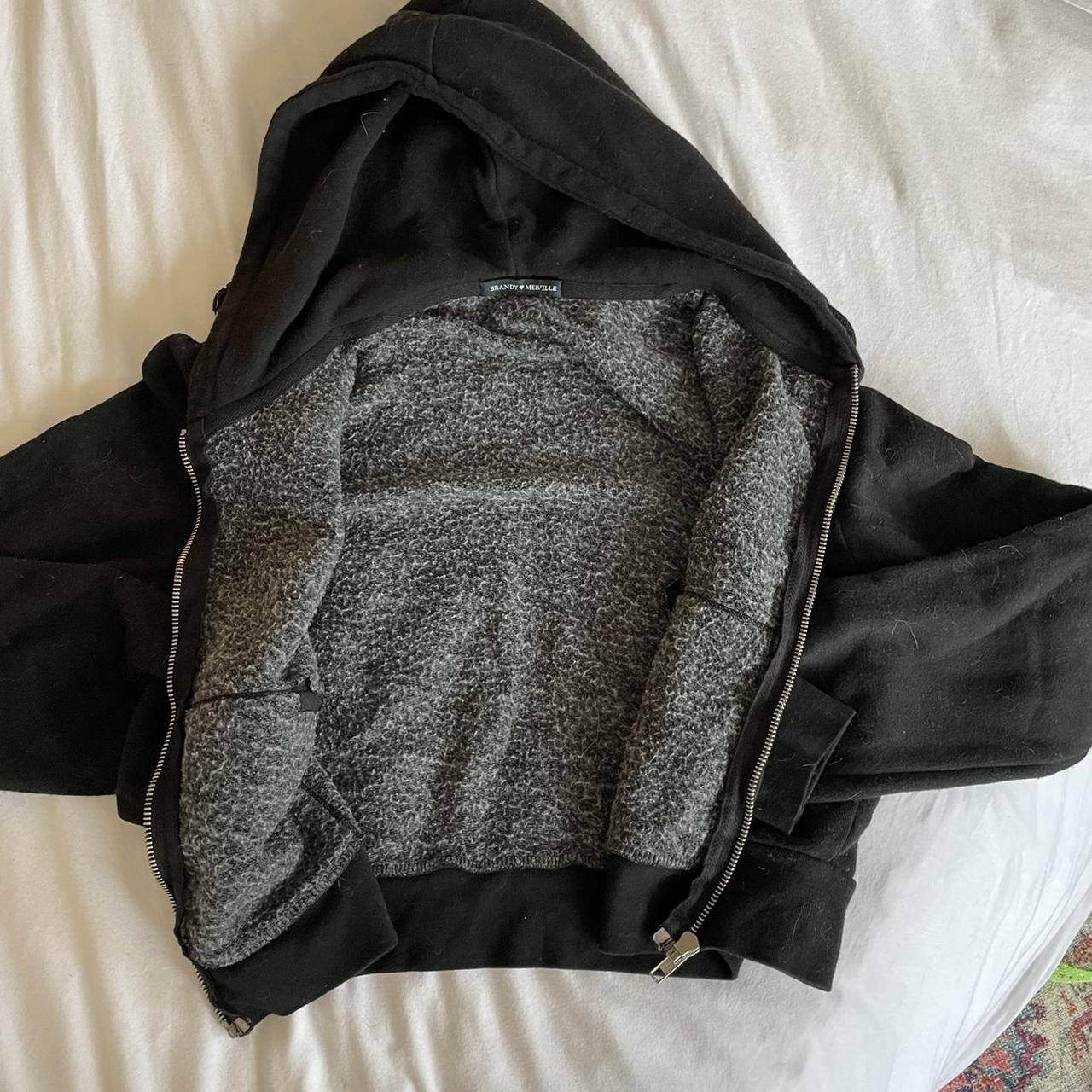 brandy melville black zip up moletom com capuz
