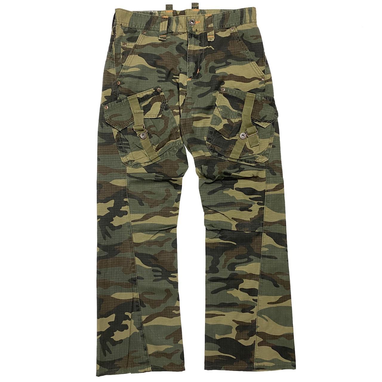 Edwin Camo Cargo Pants Fits like... - Depop