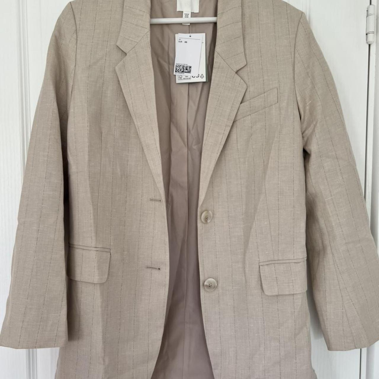 H&M oversized blazer jacket Light beige/Pinstriped... - Depop