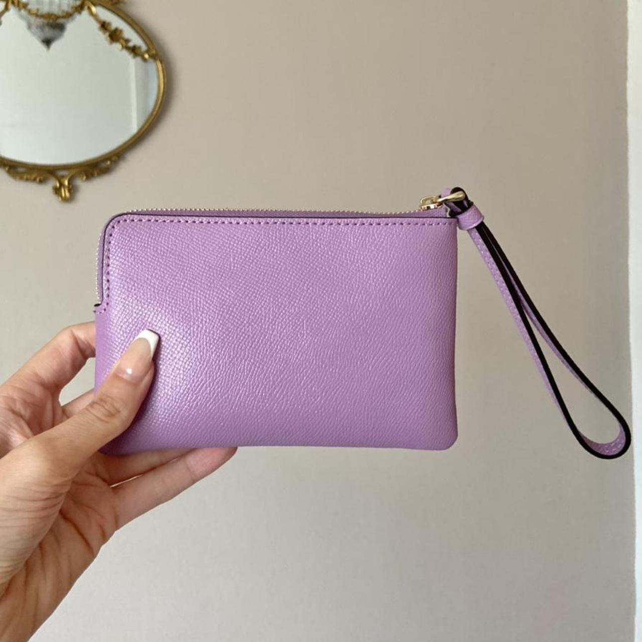 Coach lilac leather purse coin purse with card slots... - Depop