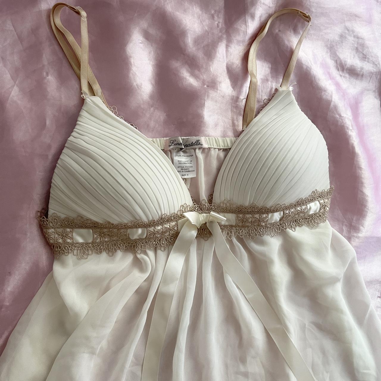 Linea Donatella Women's White and Gold Vest (2)