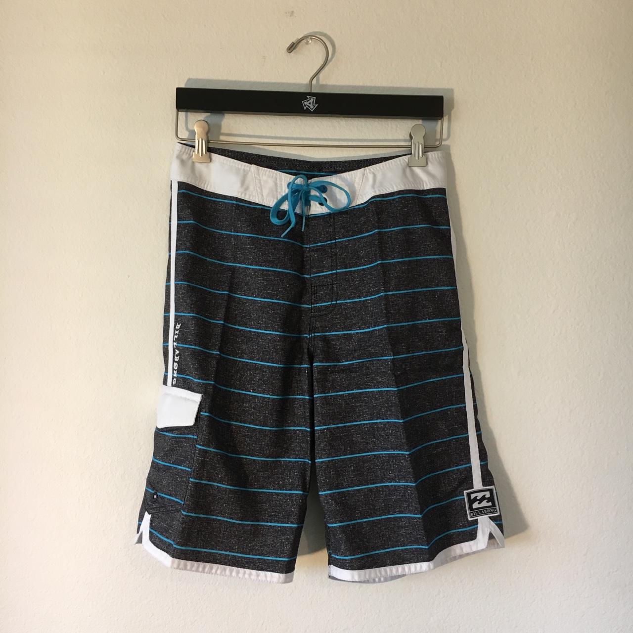 Billabong Men's Grey and Blue Shorts