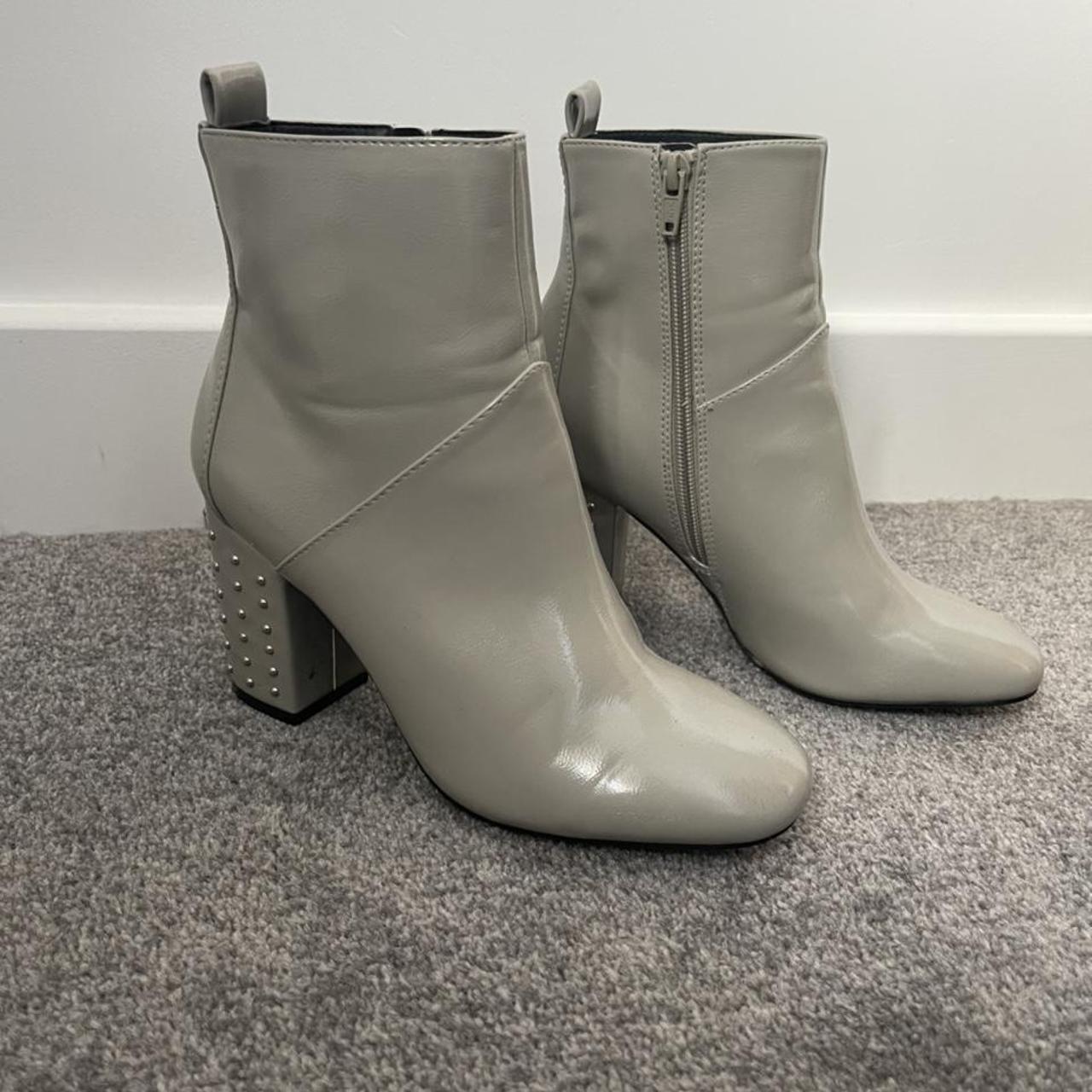 River island boots Studded heel Size 5 Hardly worn - Depop