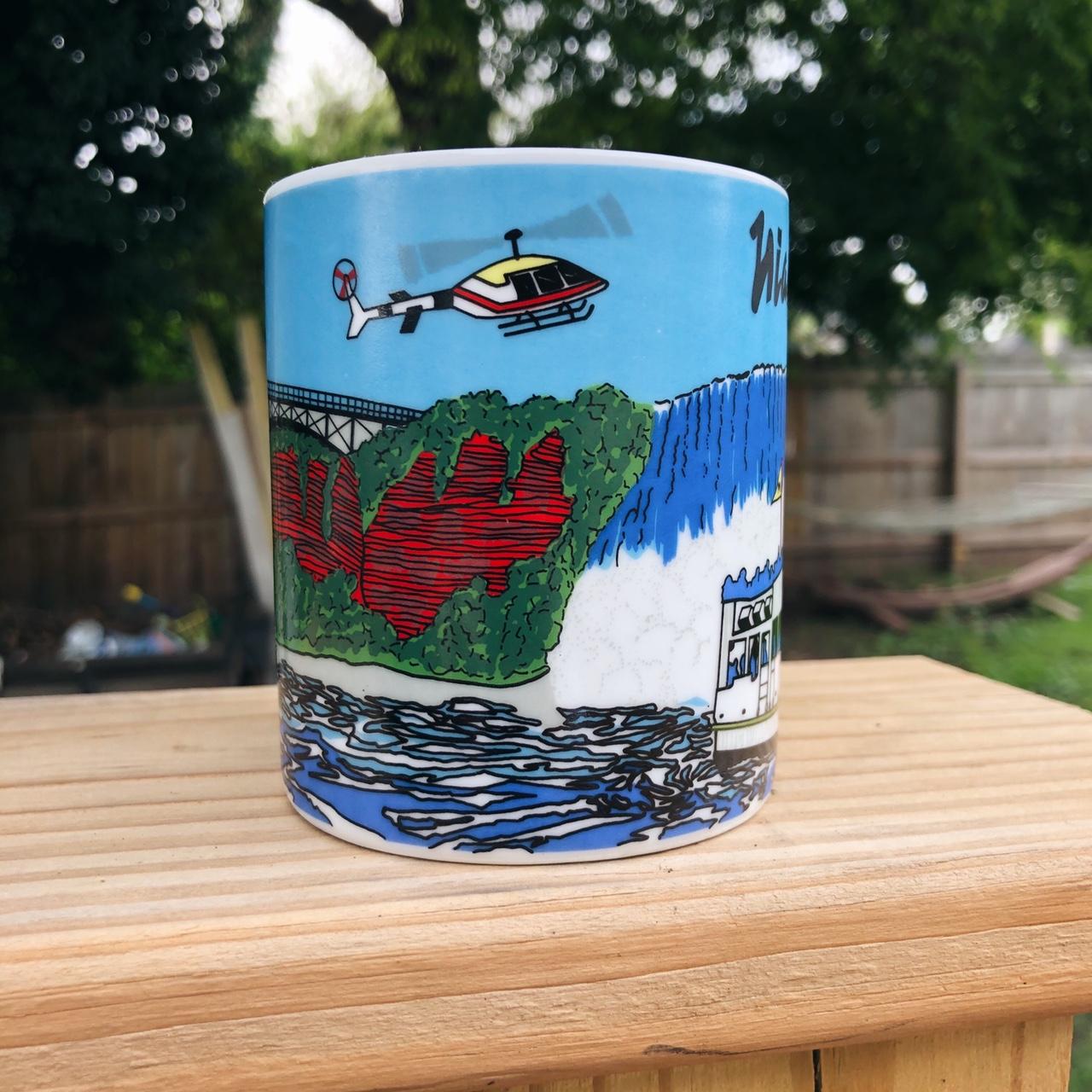 Vintage no-spill coffee mug. Ceramic Blue and white - Depop