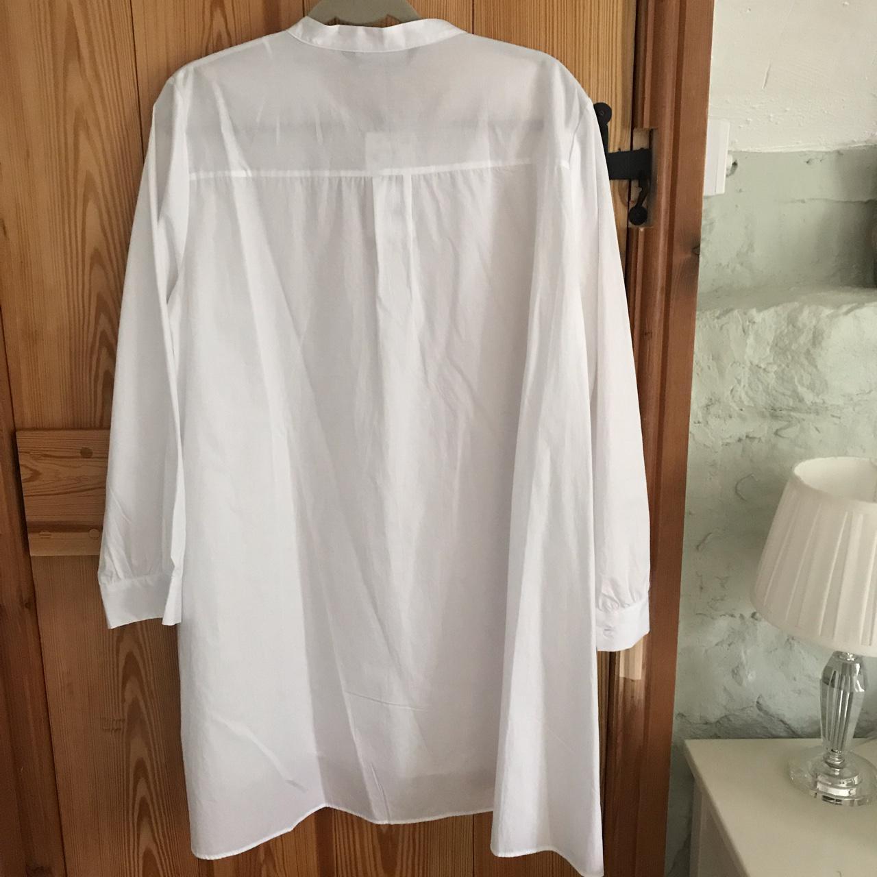 Zara Women's White Dress | Depop