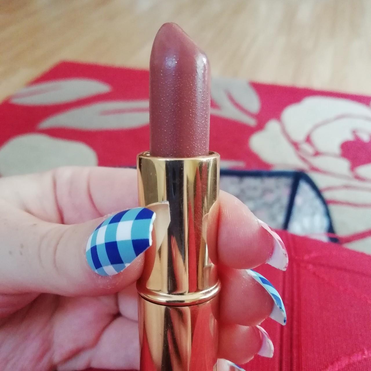 estee lauder barely nude