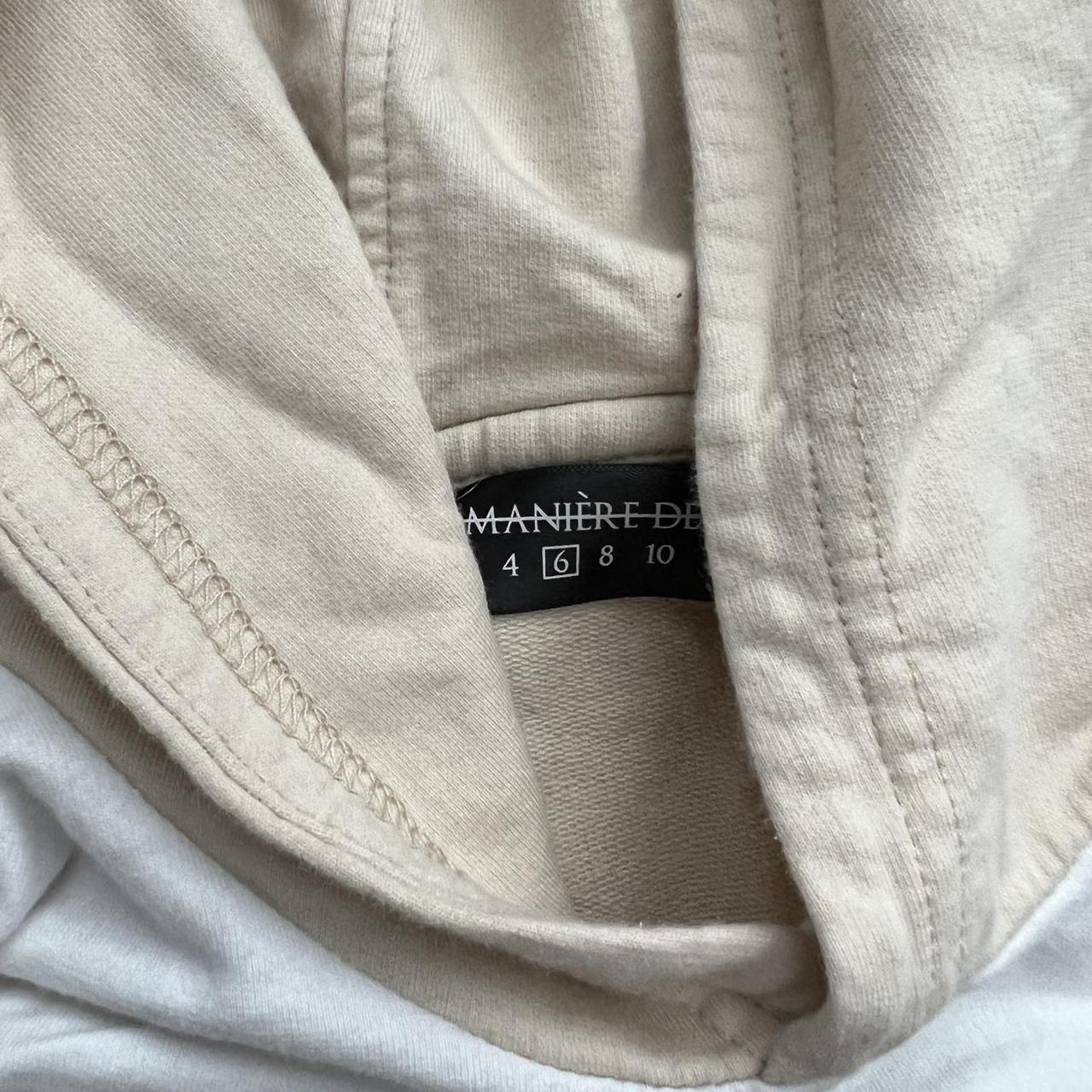 Maniere De Voir Women's Black and Cream Sweatshirt | Depop