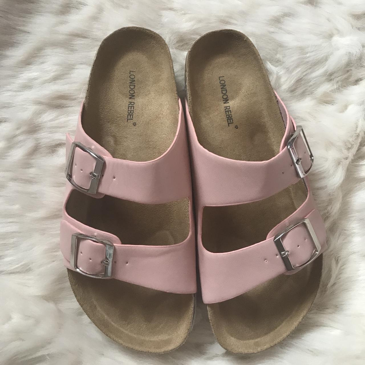 Pale pink online birkenstocks