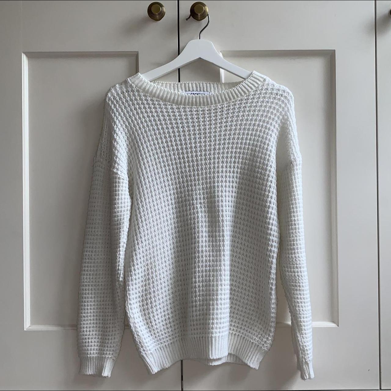 Women's Cream Jumper | Depop