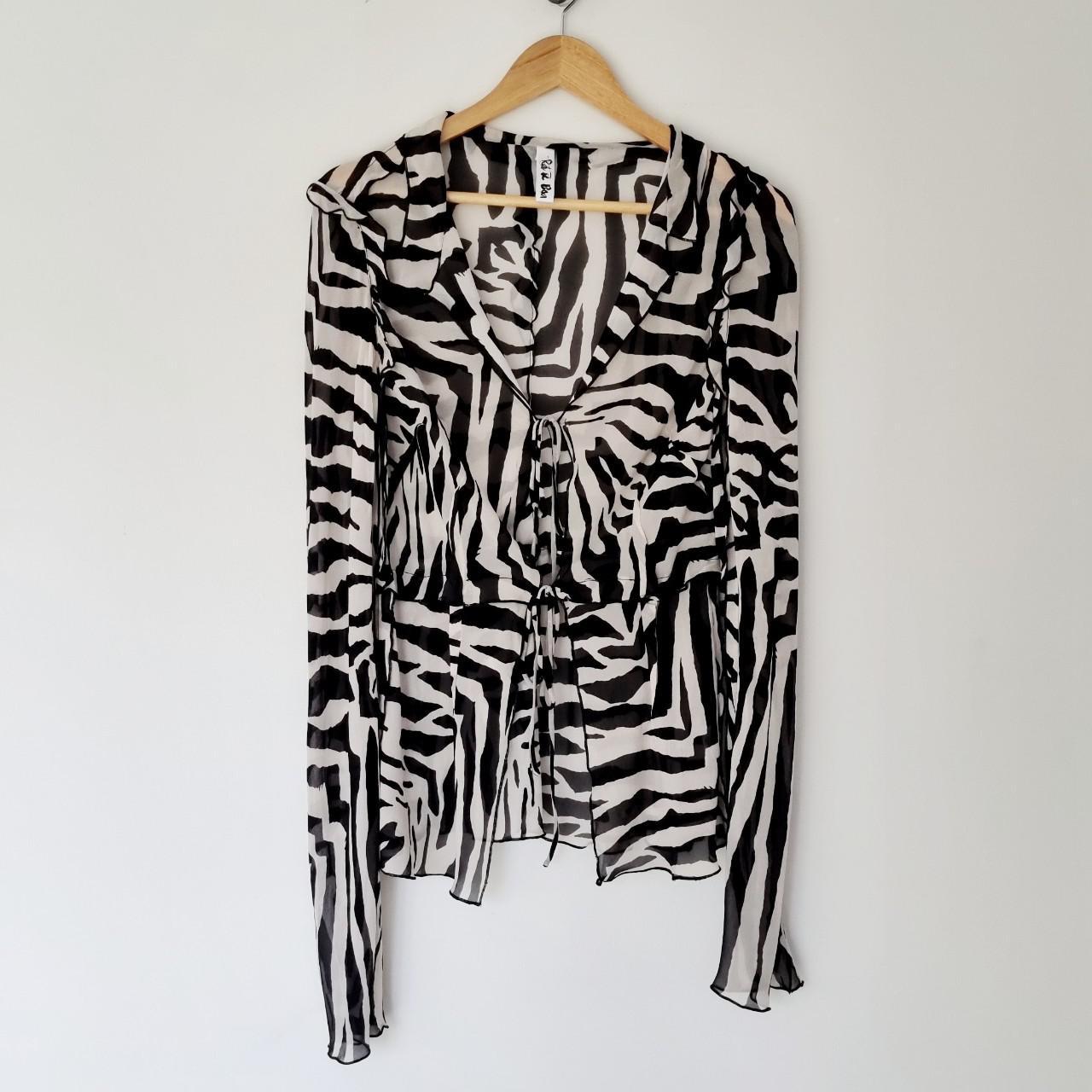 Rat & Boa Zephyr Blouse in Zebra - Size L BNWOT RRP... - Depop